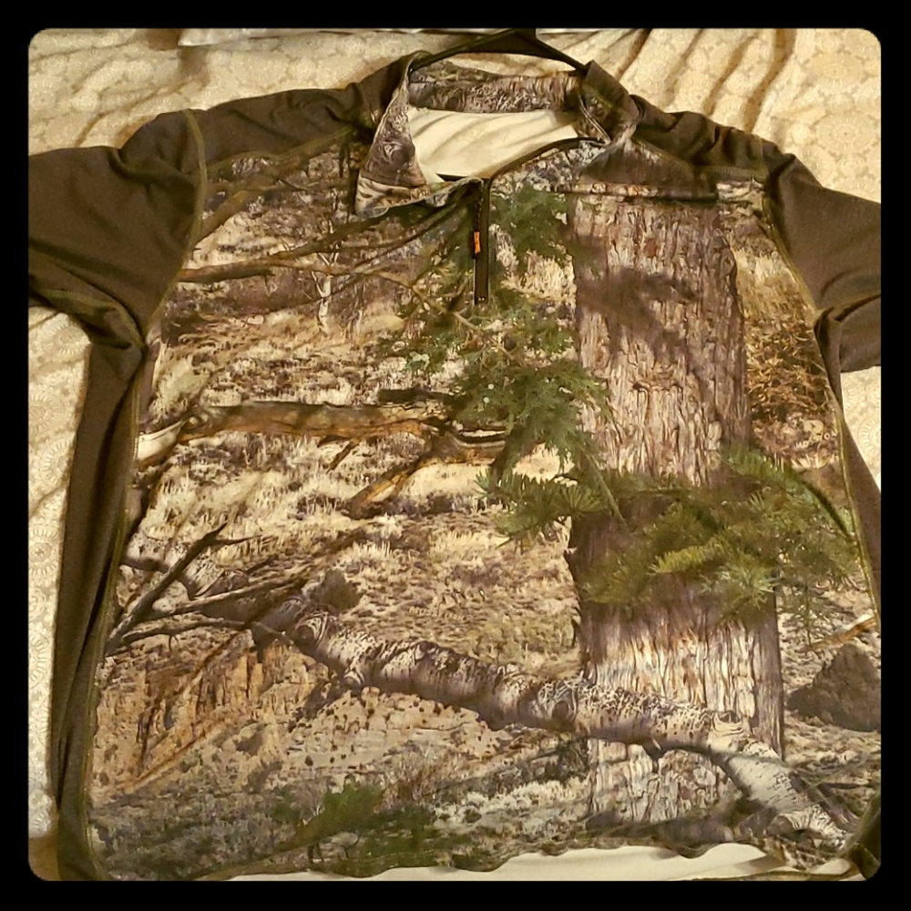 Long sleeve shirt